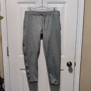 Reebok Men's Heather Gray Joggers